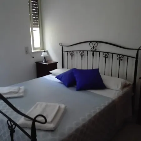 Striari Отранто